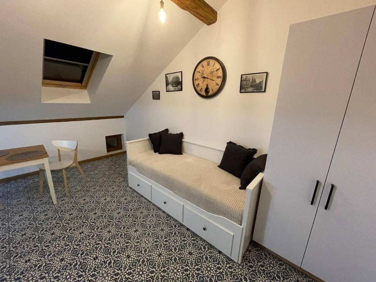 Apartments Galicia Leopoli Esterno foto
